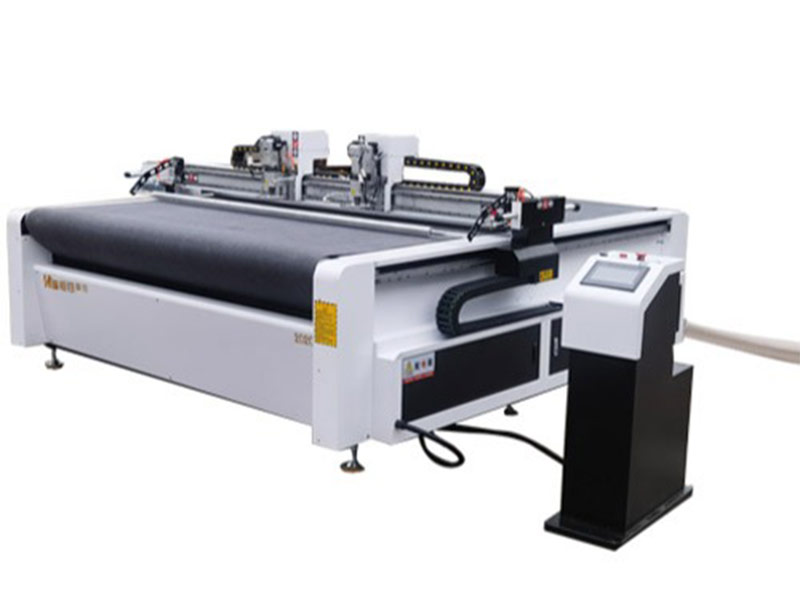 Fabric Cutting Machine