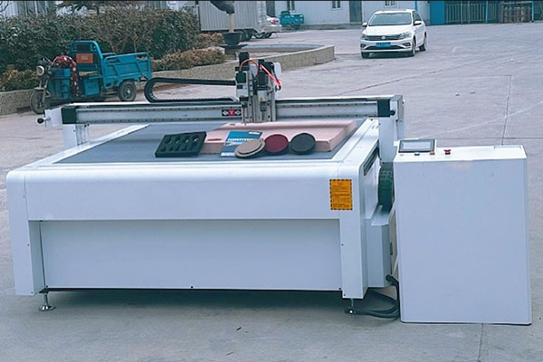 Convenient and practical! You can't miss this Hengsheng Vibrating Knife Cutting Machine!!